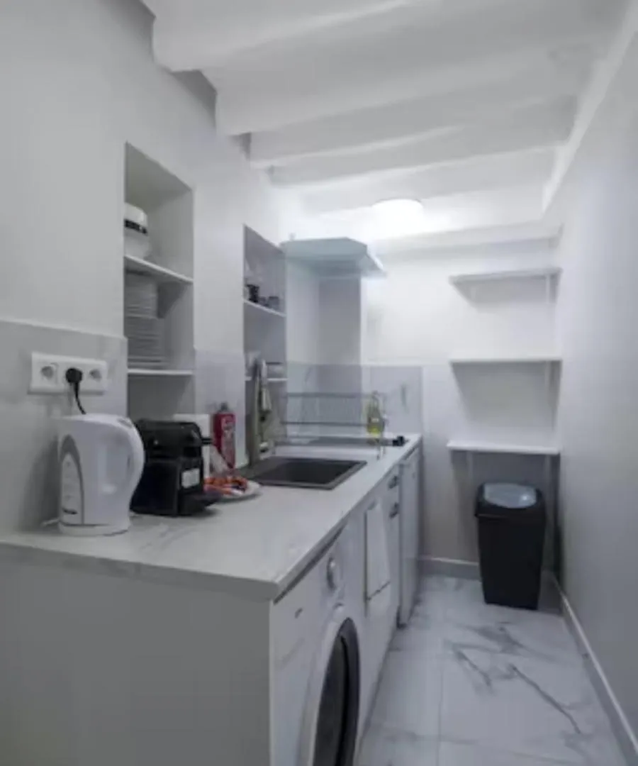 Appart 4 Pers Marais Menilmontant Paris Apartment